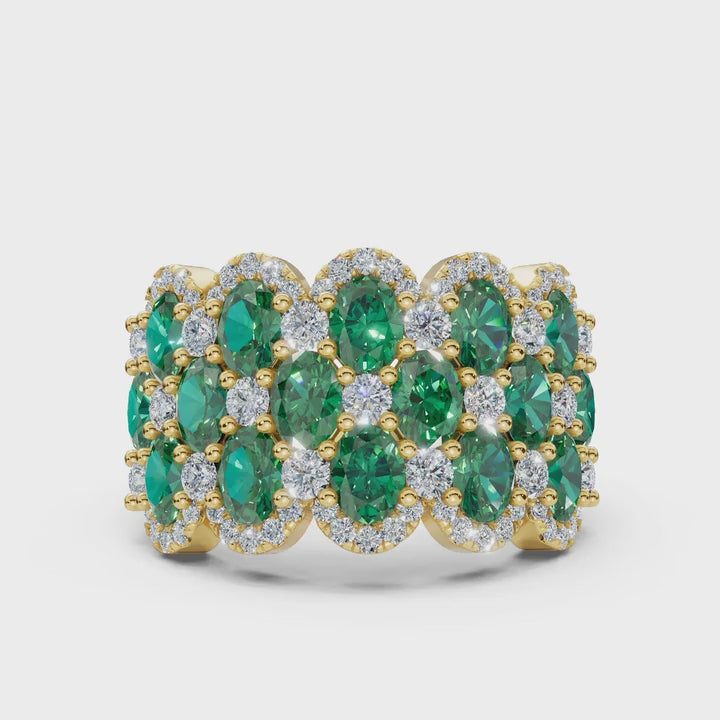 2.84 CTW Fancy Vivid Green and White Diamond Scalloped Lattice Band in 18K Yellow Gold Ring